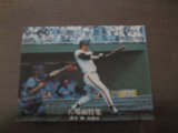 カルビープロ野球カード1977年/黒版/No38/張本勲/巨人