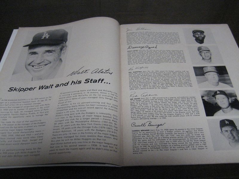 画像: Los Angeles Dodgers yearbook1970