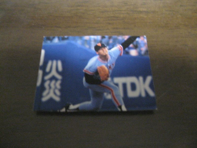 画像1: カルビープロ野球カード1980年/No18新浦寿丈/巨人 (1)