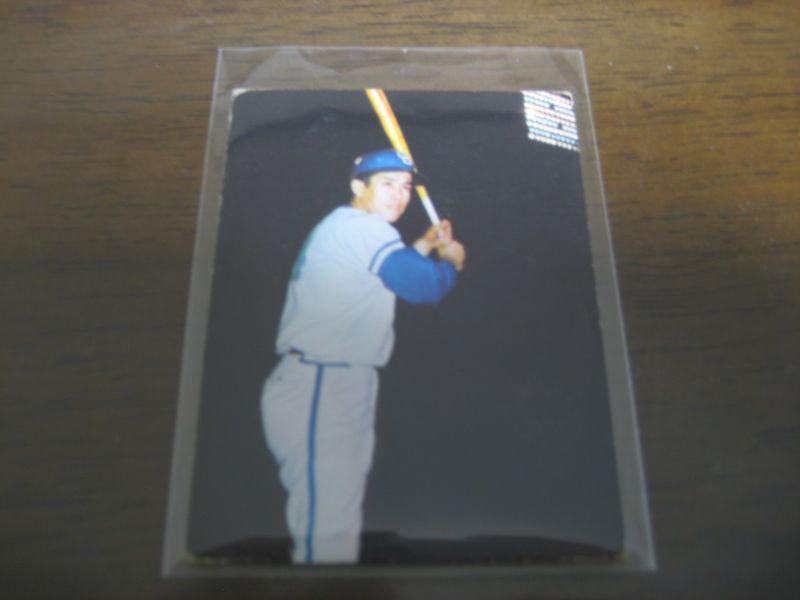 カルビープロ野球カード1973年/No52谷沢健一/中日ドラゴンズ/バット版