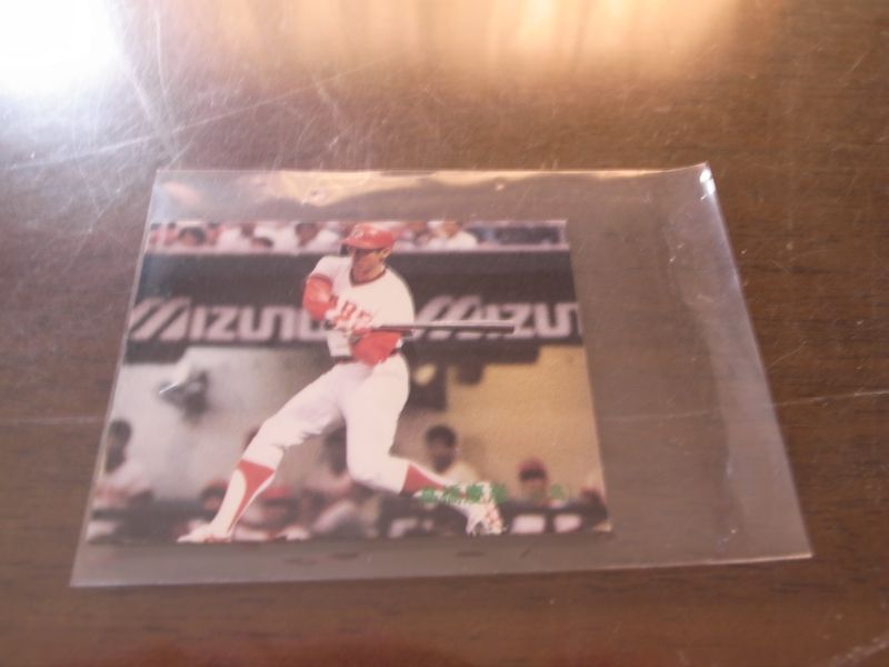画像1: カルビープロ野球カード1989年/No28高橋慶彦/広島カープ (1)
